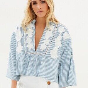 Free People Liya Embroidered Blouse Size Small Girly Summer Vacation